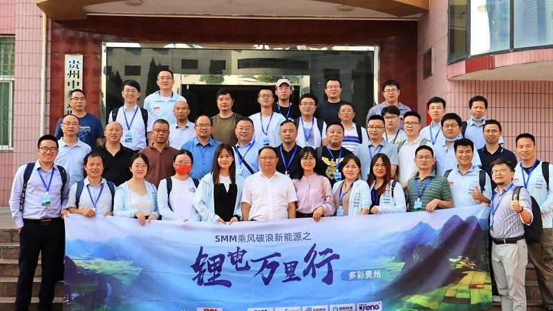 单晶硅与多晶硅：光伏板的两种核心材料大揭秘